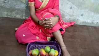 Indian poor girl selling a mango and hard fucking